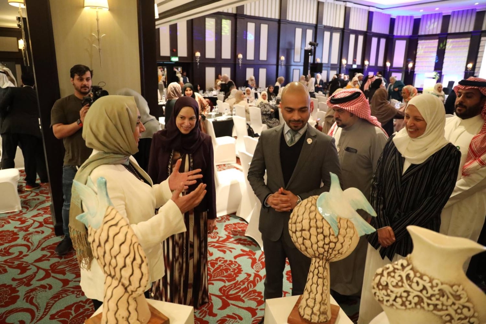 وزير التنمية الاجتماعية يشهد فعالية "جواهر الأرض" لتعزيز الاستدامة البيئية