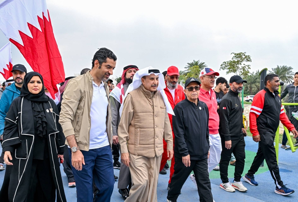 خالد بن عبد الله يفتتح ممشى مدينة حمد احتفاءً باليوم الرياضي