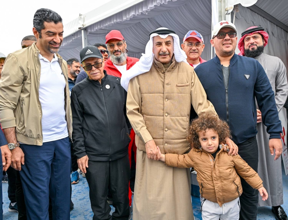 خالد بن عبد الله يفتتح ممشى مدينة حمد احتفاءً باليوم الرياضي
