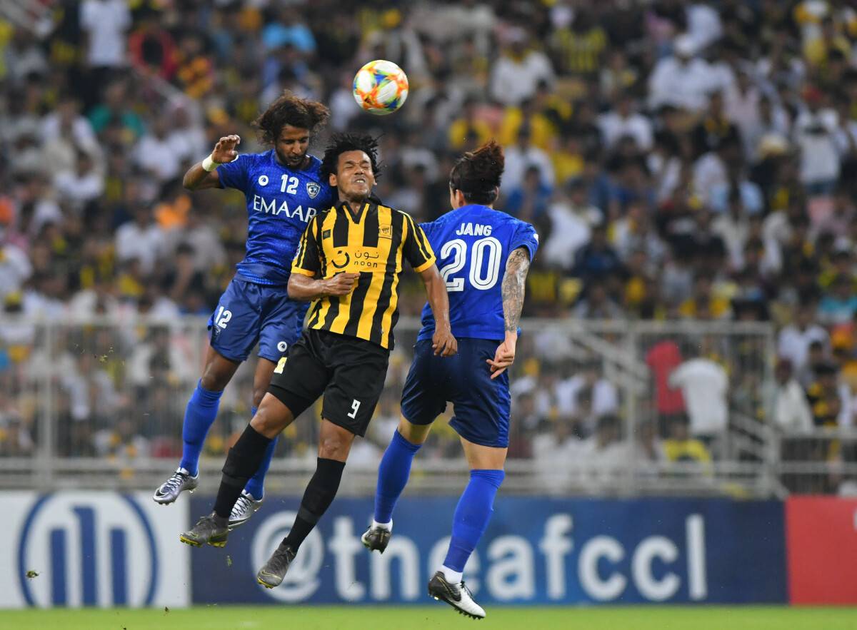 قبل كلاسيكو روشن.. تاريخ مواجهات الهلال واتحاد جدة