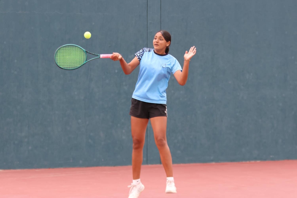 سريلانكا واندونيسيا تتأهلان إلى التصفيات النهائية لبطولة الاتحاد الدولي للتنس للناشئات