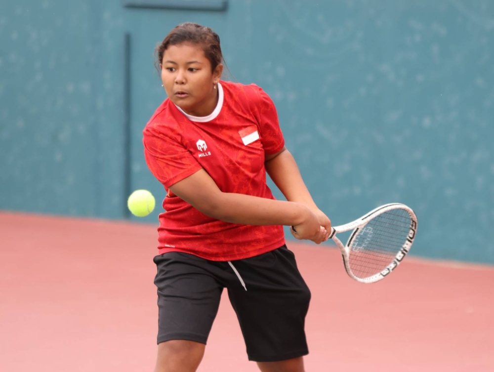 سريلانكا واندونيسيا تتأهلان إلى التصفيات النهائية لبطولة الاتحاد الدولي للتنس للناشئات