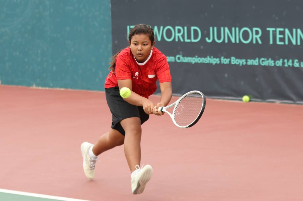 سريلانكا واندونيسيا تتأهلان إلى التصفيات النهائية لبطولة الاتحاد الدولي للتنس للناشئات