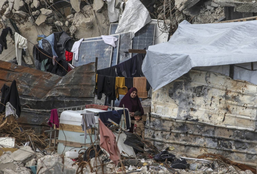 بقايا جثث.. أهل غزة يتمسكون بـ&laquo;الدليل الأخير&raquo;