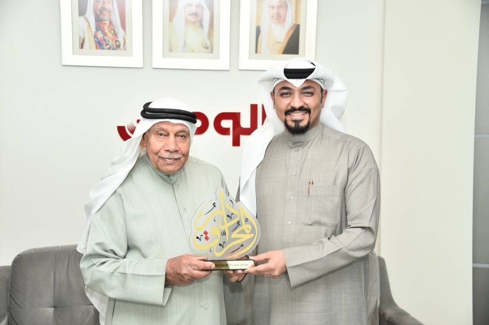 "الوطن" تستضيف منتسبي دار المحرق لرعاية الوالدين