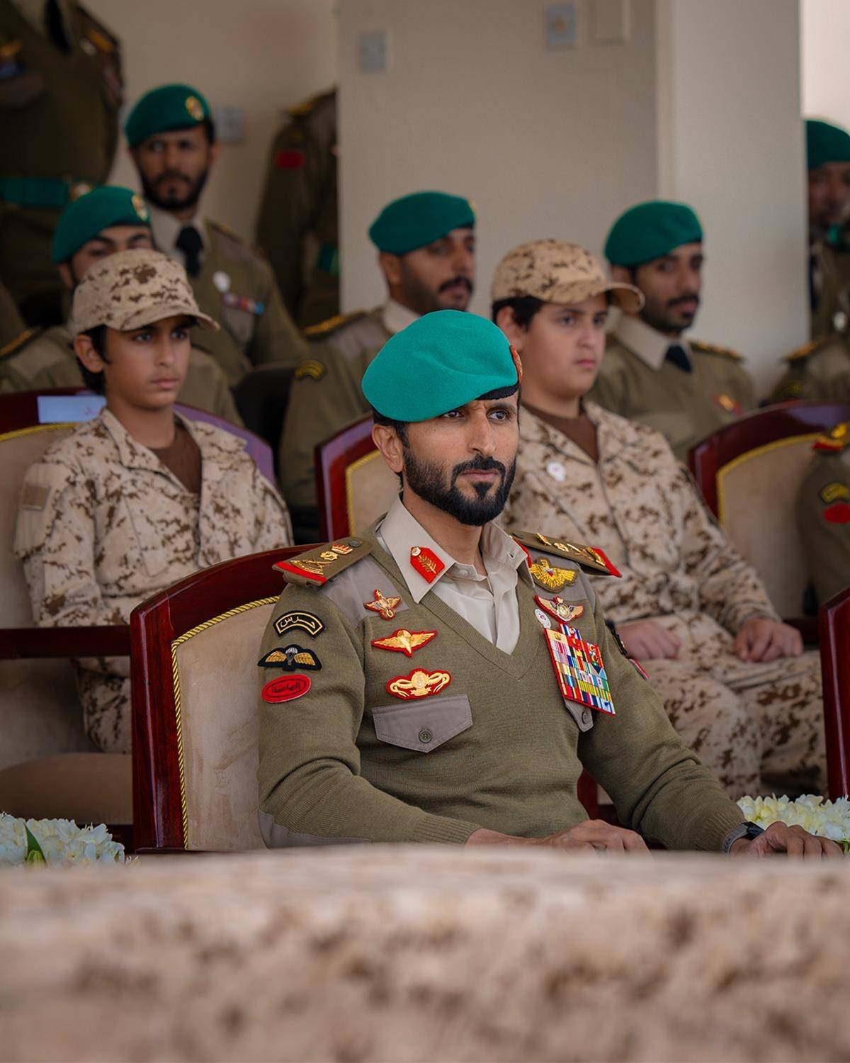 مستشار الأمن &rlm;الوطني قائد الحرس الملكي يشهد حفل &rlm;تخريج إحدى دورات المستجدين بالحرس الملكي