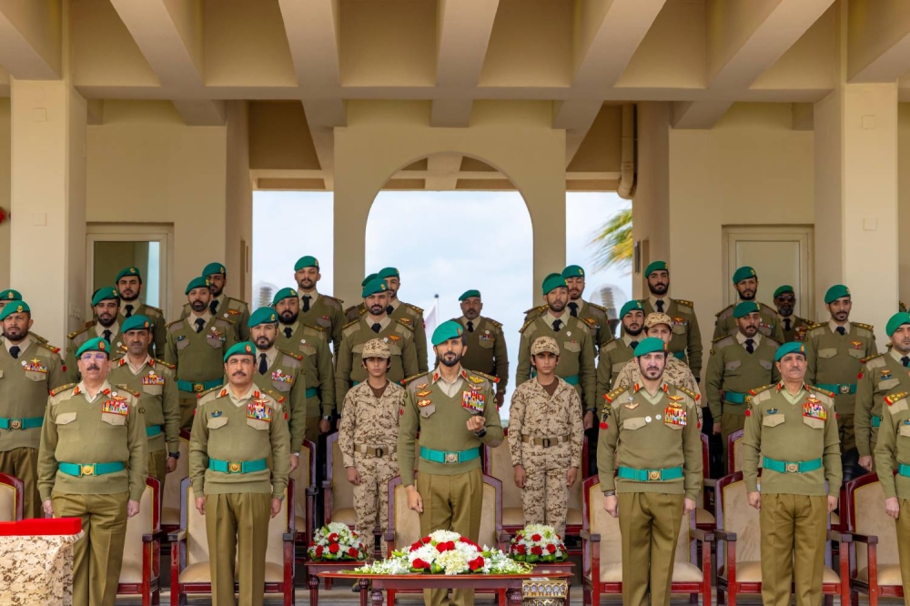 مستشار الأمن &rlm;الوطني قائد الحرس الملكي يشهد حفل &rlm;تخريج إحدى دورات المستجدين بالحرس الملكي