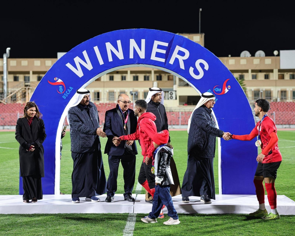 عسكر يتوج الجامعة الأهلية بلقب دوري الجامعات لكرة القدم