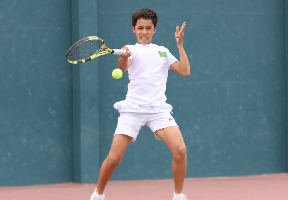 أكتمال المربع الذهبي لتصفيات آسيا لتنس الناشئين تحت 14 سنة