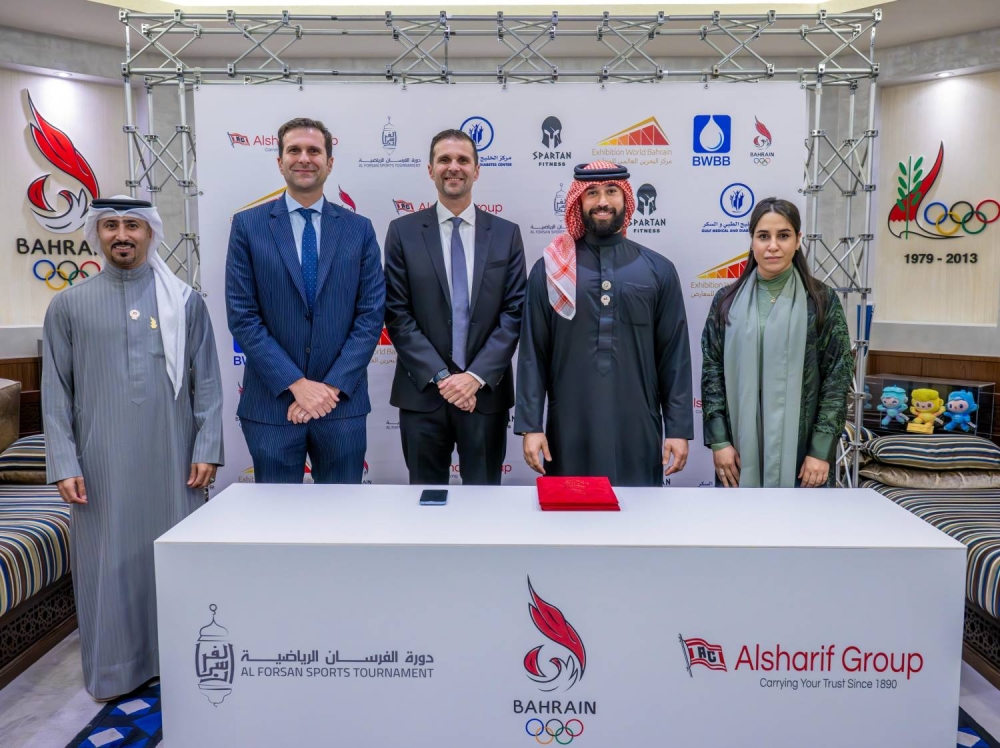 مجموعة آل شريف راعيا ذهبيا لدورة الفرسان الرياضية