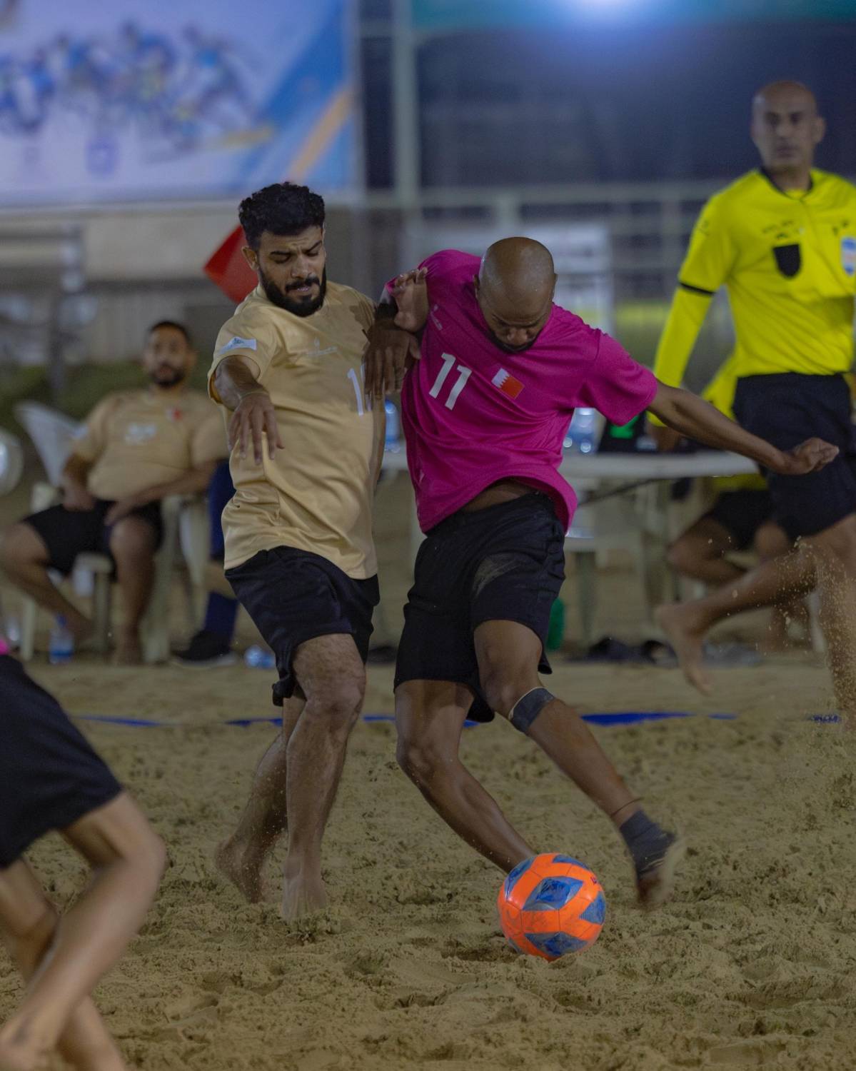 انطلاق منافسات كرة القدم الشاطئية لدورة الفرسان الرياضية
