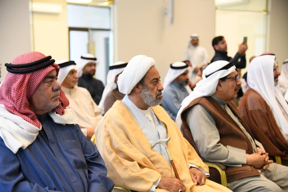 رئيس الأوقاف الجعفرية يفتتح مسجد الوطية في منطقة سار