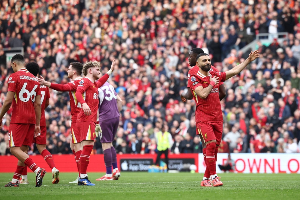 محمد صلاح يقود ليفربول إلى فوز ثمين على ساوثهامبتون ويعزز صدارته للدوري الإنجليزي