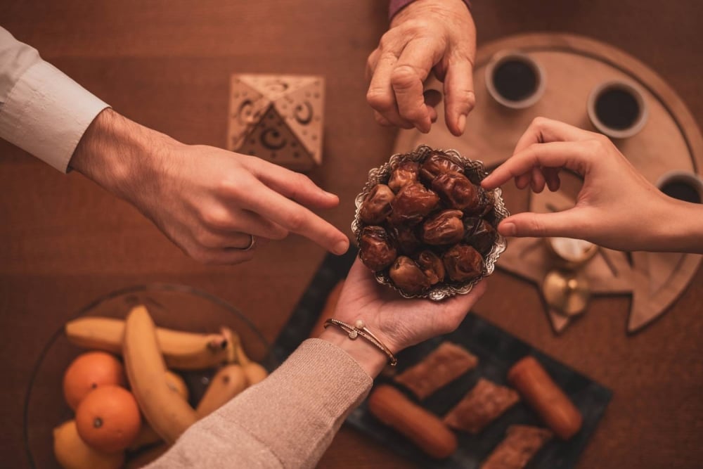 دراسة بريطانية : صيام رمضان يُحسن التمثيل الغذائي ويقلل من مخاطر السرطان