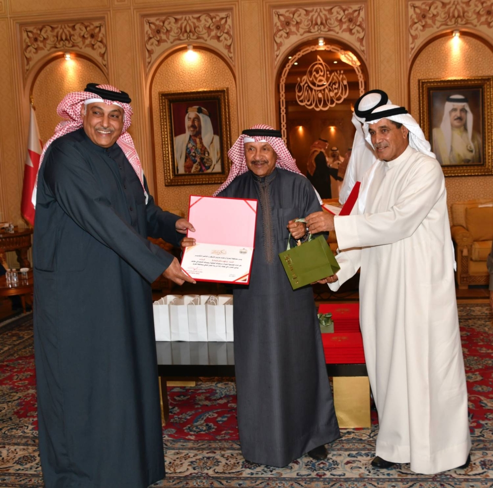 محافظة المحرق تكرم رواد العمل الوطني في نسخته الخامسة عشر