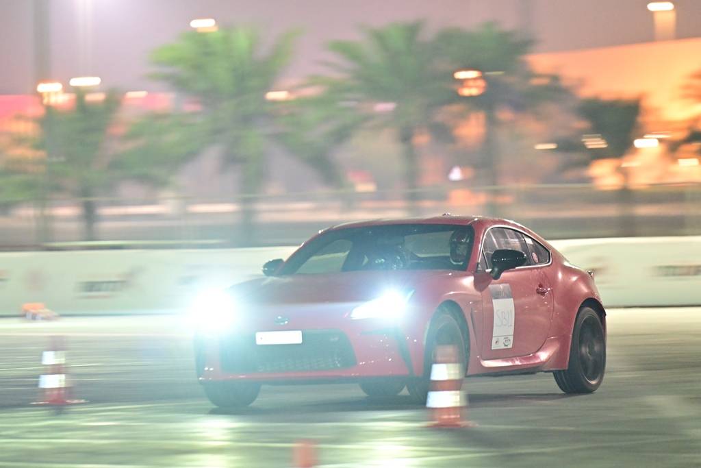 منافسات قوية ومشاركة واسعة في رابع جولات أوتوكروس البحرين