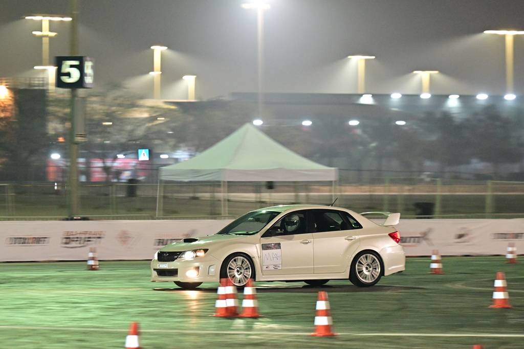 منافسات قوية ومشاركة واسعة في رابع جولات أوتوكروس البحرين