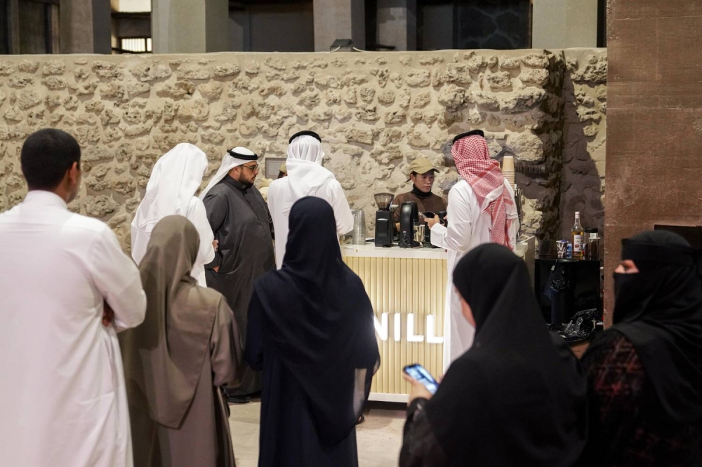 انطلاق فعاليات البرنامج الثقافي "نلتقي في مسار اللؤلؤ" في المحرّق وسط أجواء رمضانية مميزة