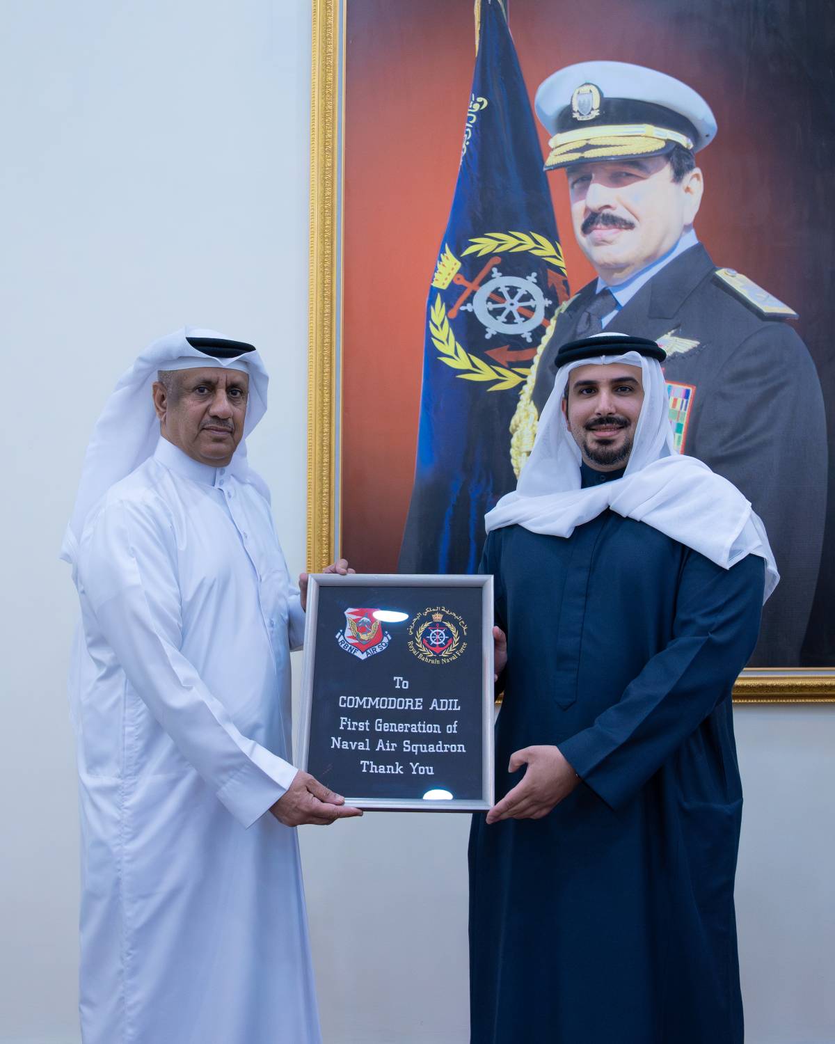 محمد بن سلمان يحضر مأدبة سحور أقامها سلاح البحرية الملكي البحريني