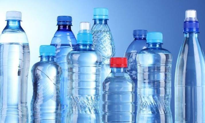 أفكار مذهلة لتحويل الزجاجات البلاستيكية المستعملة إلى أشياء مفيدة