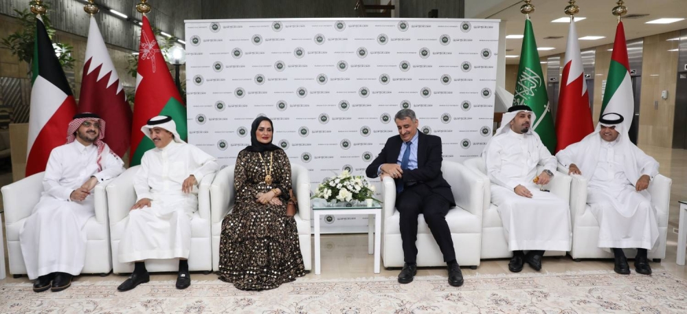 جامعة الخليج العربي تقيم مجلسًا رمضانيًا يحظى بمشاركة واسعة من قيادات دبلوماسية وأكاديمية ومجتمعية