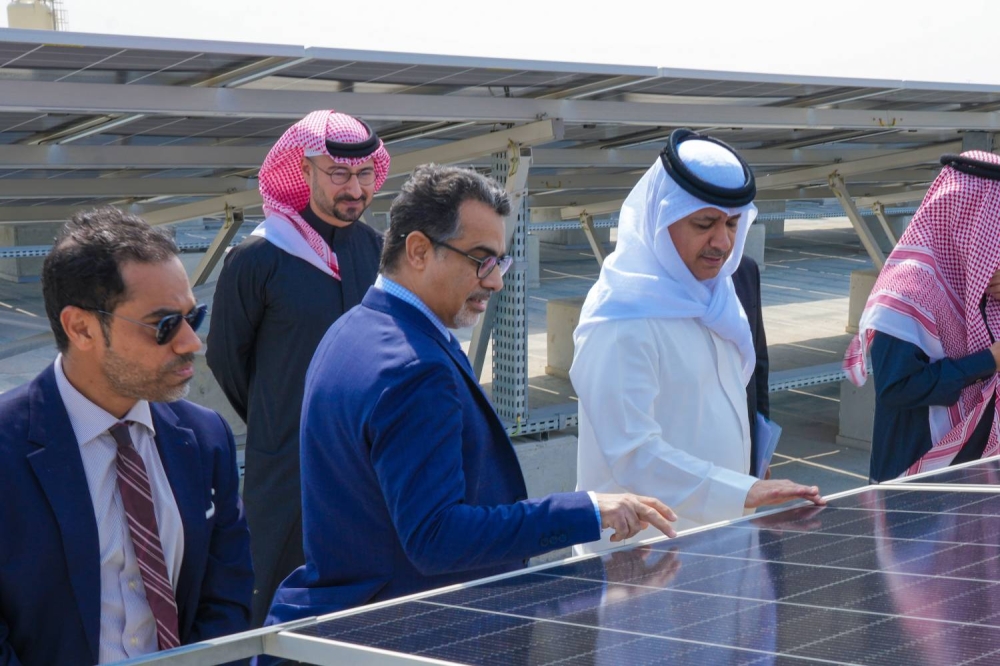 &laquo;الكهرباء والماء&raquo; تنجز مشروع الطاقة الشمسية في محطة مدينة خليفة