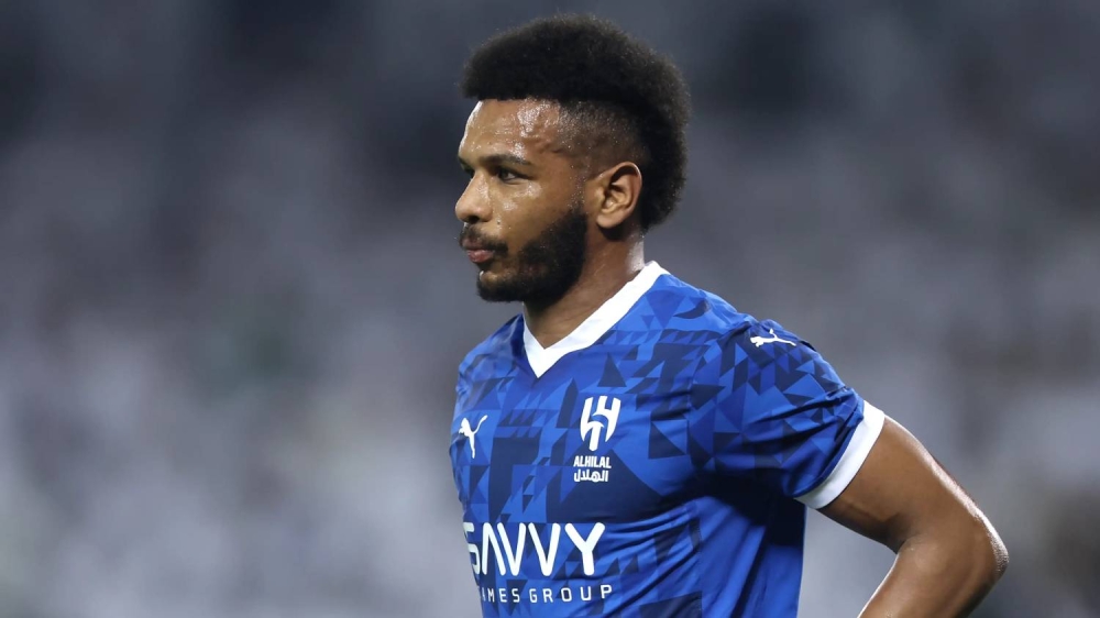 الهلال والنصر.. "الزعيم" يُجهز مدافعه للديربي