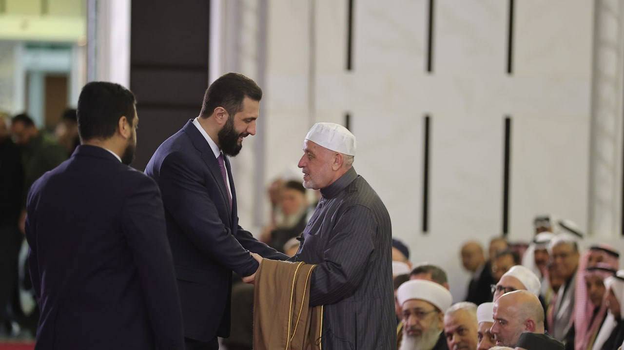 صلاة العيد في قصر الشعب بدمشق لأول مرة في تاريخ سوريا الحديث (صور)