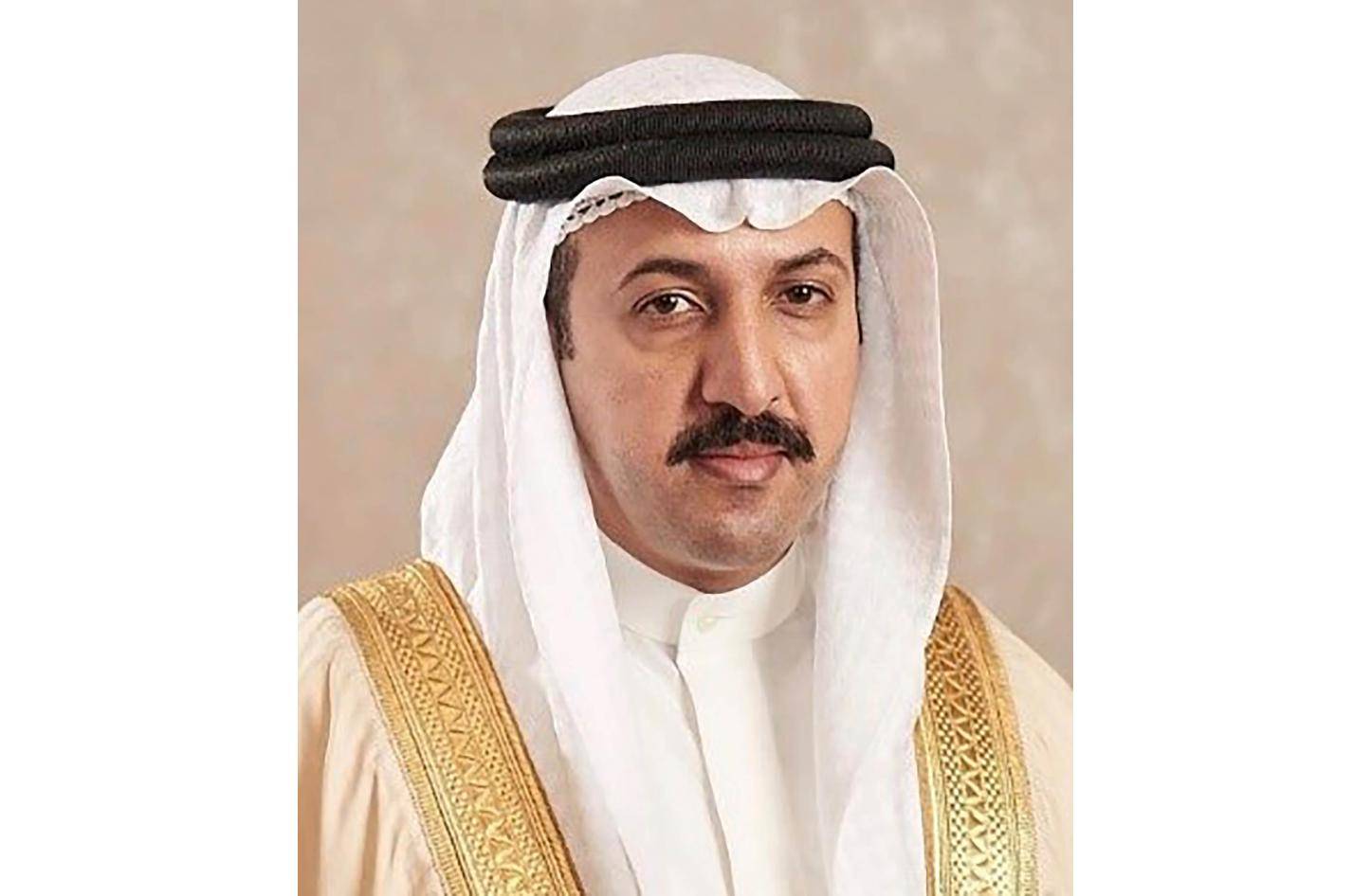 عبدالله بن أحمد: البحرين منارة عالمية لنشر ثقافة السلام والمحبة والضمير