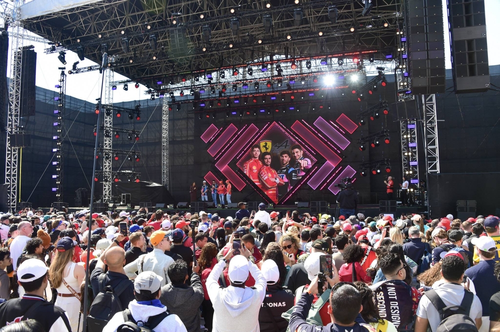 لا تفوتوا المقابلات الحصرية لسائقي الفورمولا وان على المسرح الرئيسي في حلبة البحرين الدولية