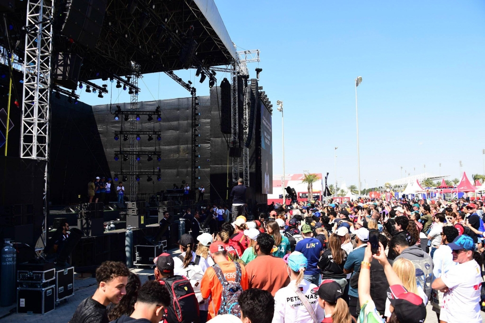 مقابلات حصرية لسائقي الفورمولا وان في عطلة نهاية الأسبوع