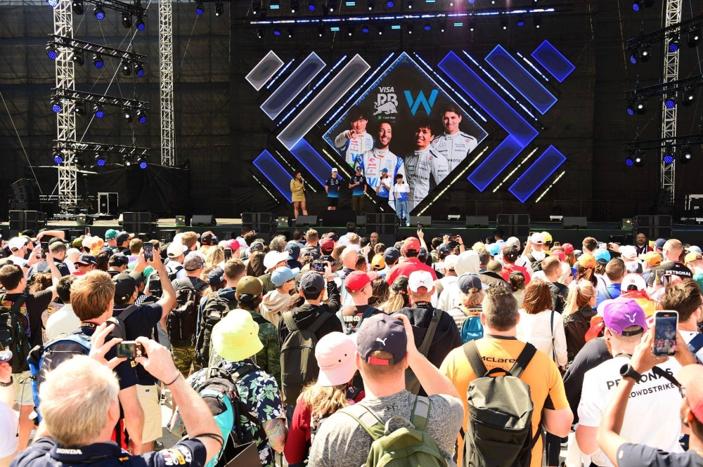 مقابلات حصرية لسائقي الفورمولا وان في عطلة نهاية الأسبوع