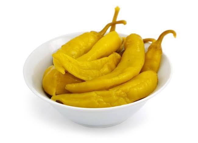 بخطوات بسيطة.. طريقة عمل مخلل الفلفل في المنزل