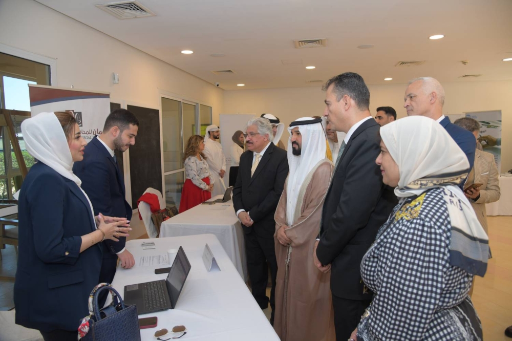 وكيل وزارة العمل يفتتح معرض ومنتدى المهن السنوي في الجامعة الملكية للبنات