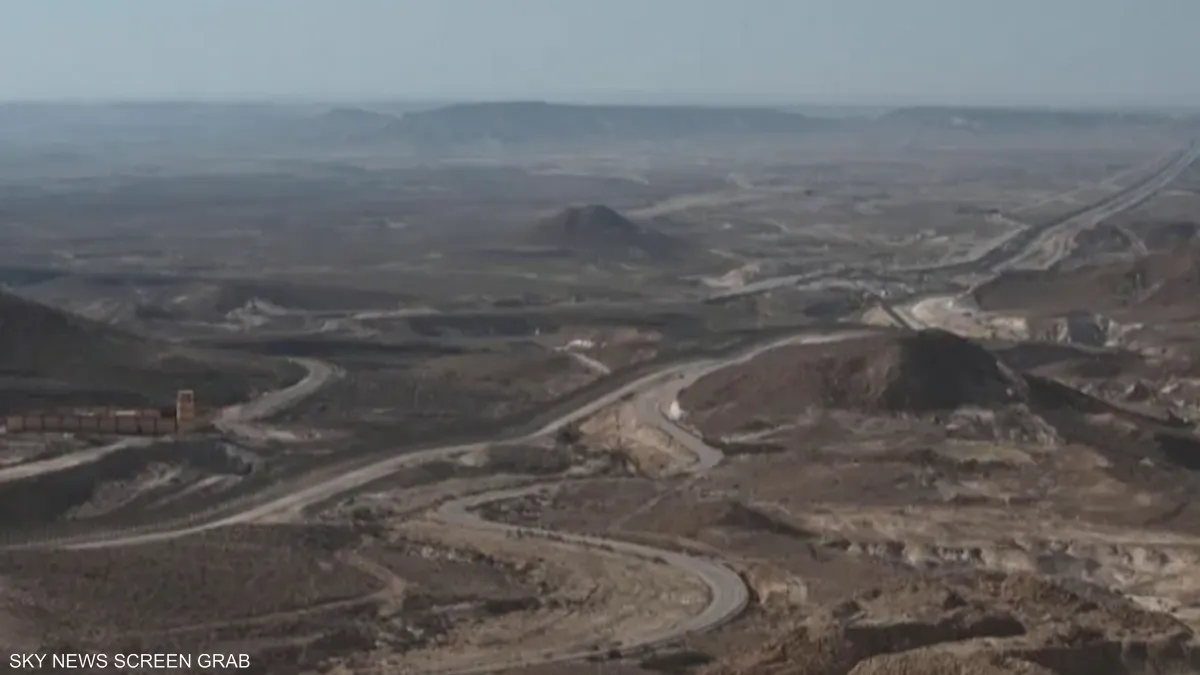 إسرائيل تقرر إعادة فتح "الطريق الخطير" على حدود مصر