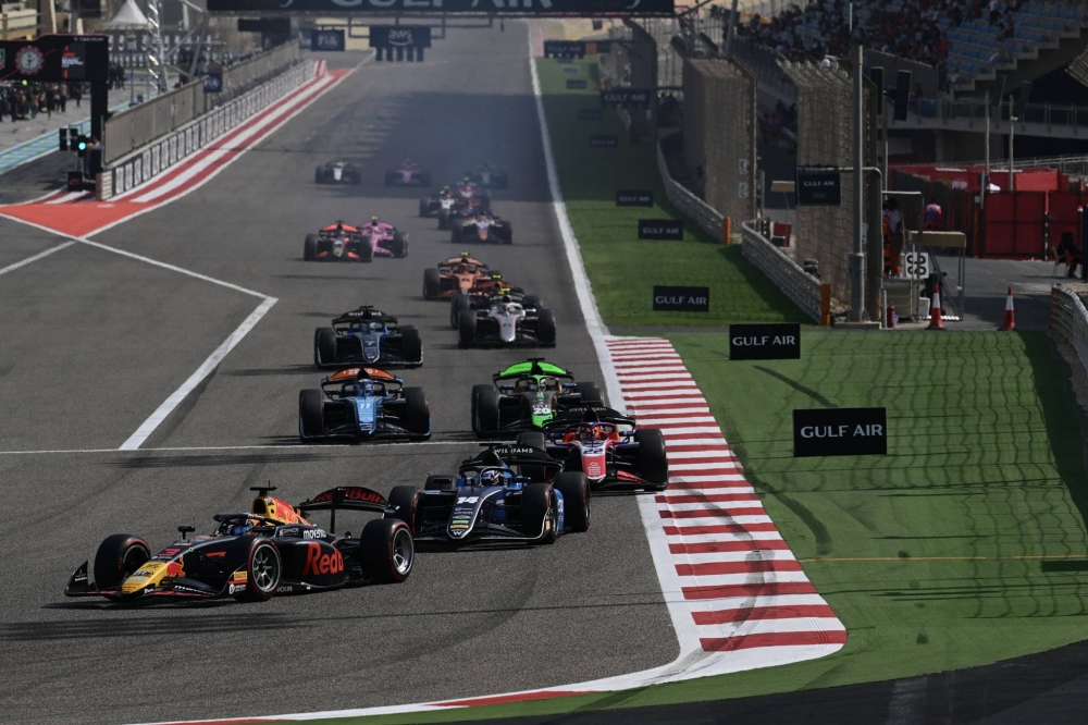 ألكسندر دان يسيطر على الفورمولا 2 وكامارا على الفورمولا 3 ودي هان يخطف جولة البورش