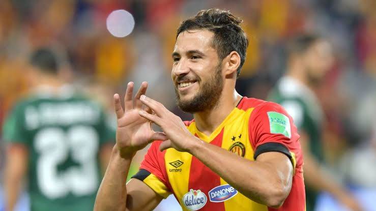 وسط اهتمام الزمالك.. يوسف البلايلي يثير الجدل بقميص الترجي التونسي