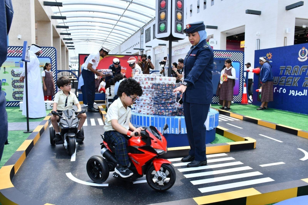 انطلاق أسبوع المرور الخليجي 2025 تحت شعار "قيادة بدون هاتف"