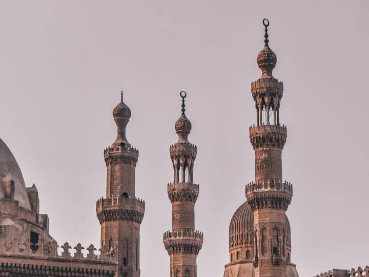 رحلة عبر الزمن والروح.. استكشف 5 مساجد تاريخية في القاهرة تحمل عبق الماضي