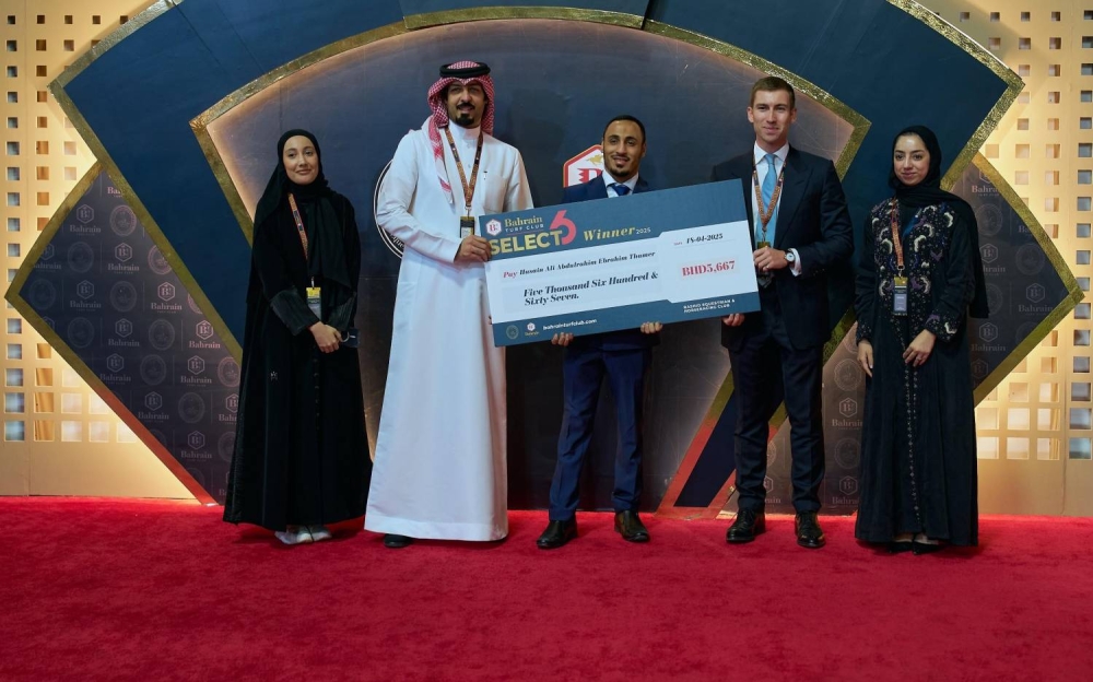 نجاح مميز وتفاعل جماهيري واسع مع مسابقة &ldquo;Select 6&rdquo; بنادي راشد للفروسية وسباق الخيل