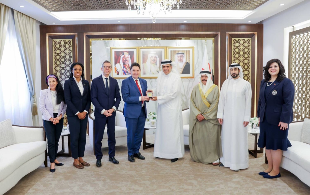 "خارجية الشورى" تلتقي بعضو مجلس الشيوخ الفرنسي