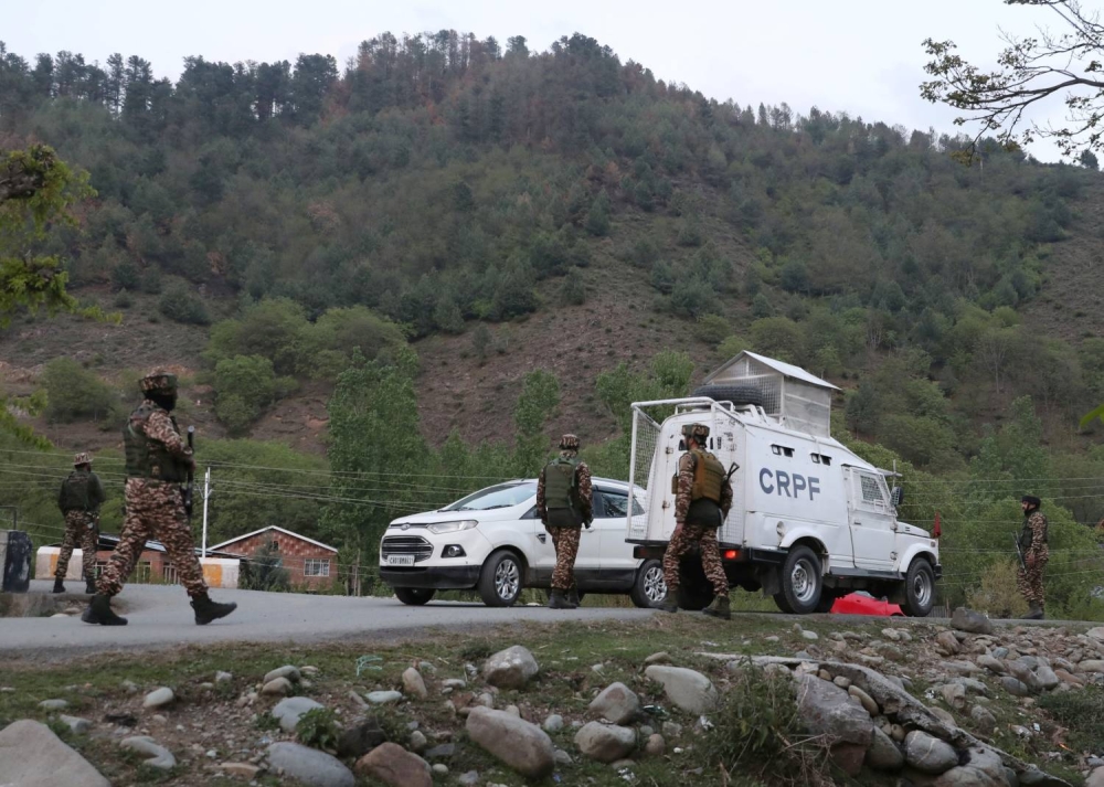 هجوم مسلح على سياح في كشمير يوقع 24 قتيلاً على الأقل