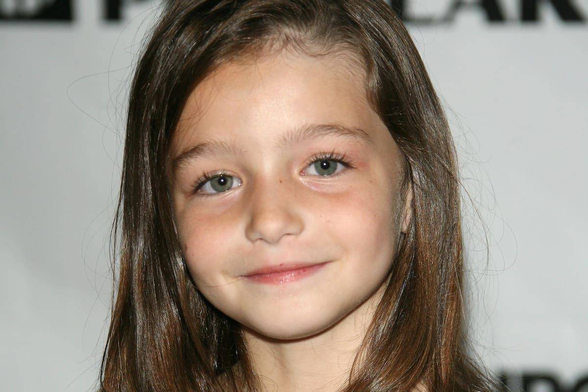 وفاة الممثلة الأمريكية صوفي نيوايد عن عمر 24 عاما