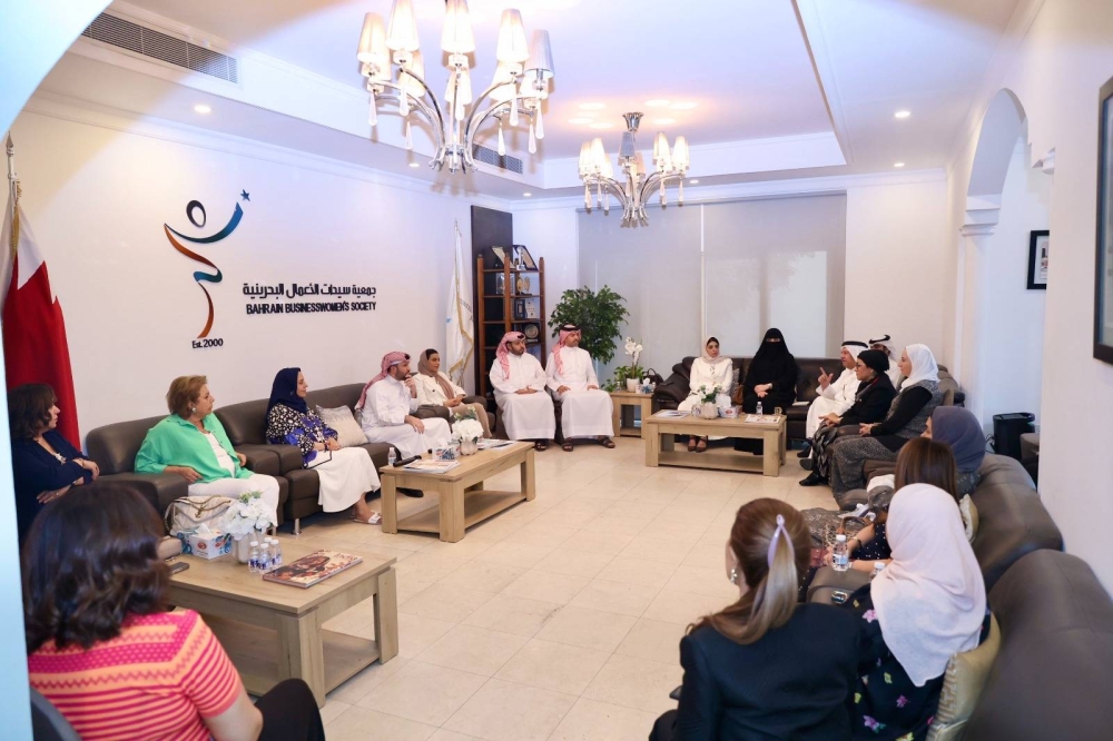 مجلس "سيدات الأعمال" يستضيف رئيس "تنظيم سوق العمل"