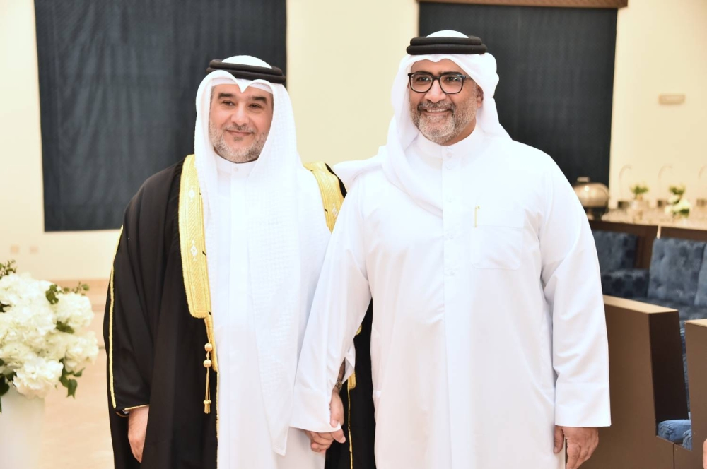 بحضور الأهل والأصدقاء.. موسى البلوشي يحتفل بزواج نجله عبدالله في قاعة شيخان الفارسي بالرفاع