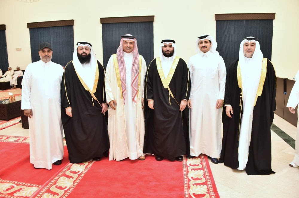 بحضور الأهل والأصدقاء.. موسى البلوشي يحتفل بزواج نجله عبدالله في قاعة شيخان الفارسي بالرفاع