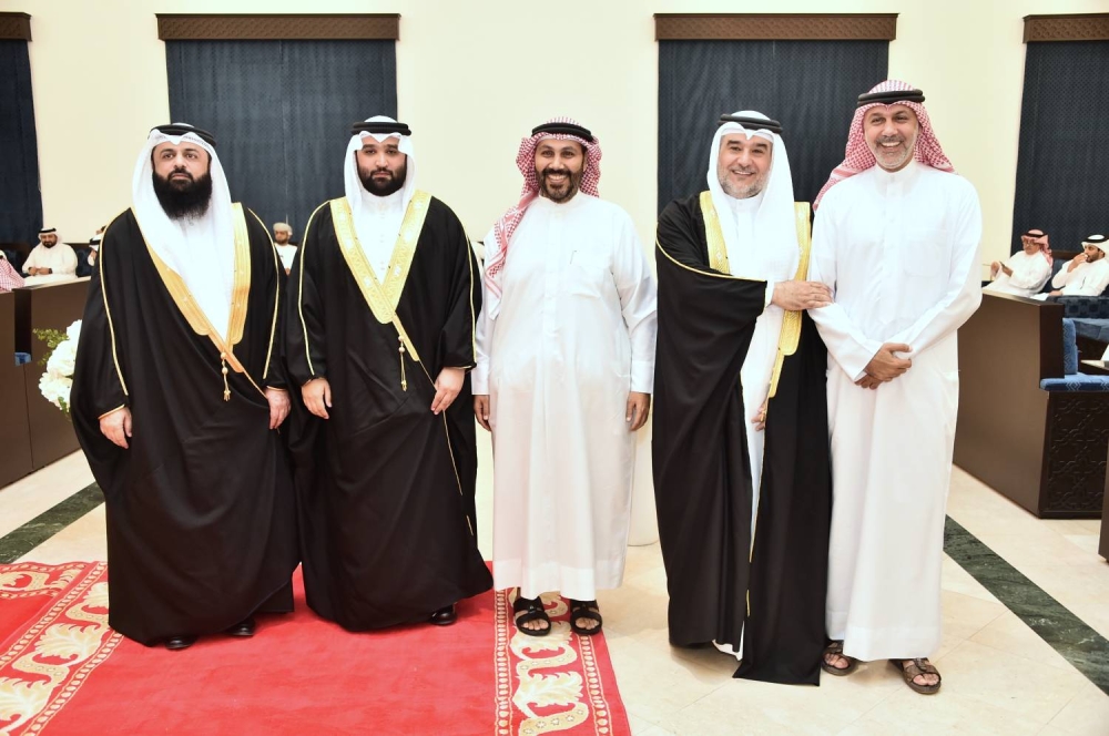 بحضور الأهل والأصدقاء.. موسى البلوشي يحتفل بزواج نجله عبدالله في قاعة شيخان الفارسي بالرفاع