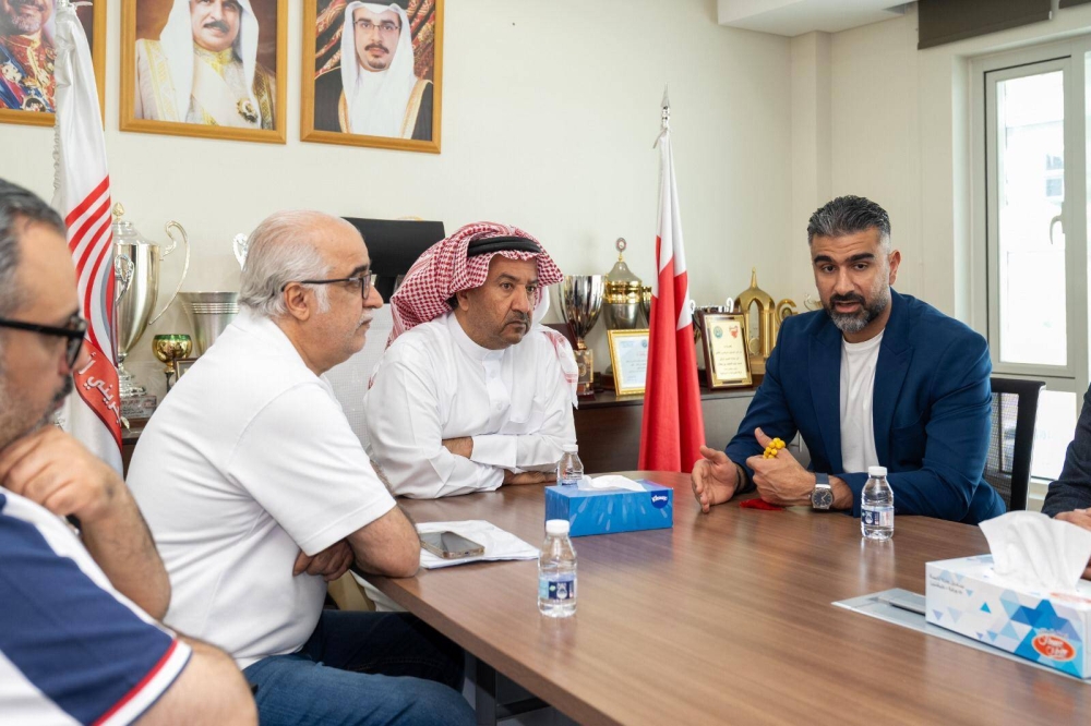 بدعم "طموح".. المنامة يحقق أول دوري في الفئات بعد 79 عامًا