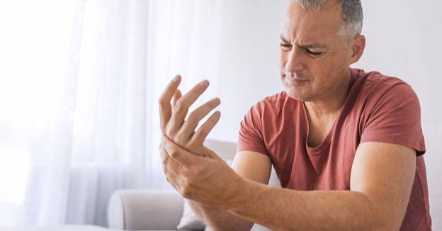 طرق فعالة لتعزيز صحة عظامك ومفاصلك والحفاظ عليها من التآكل