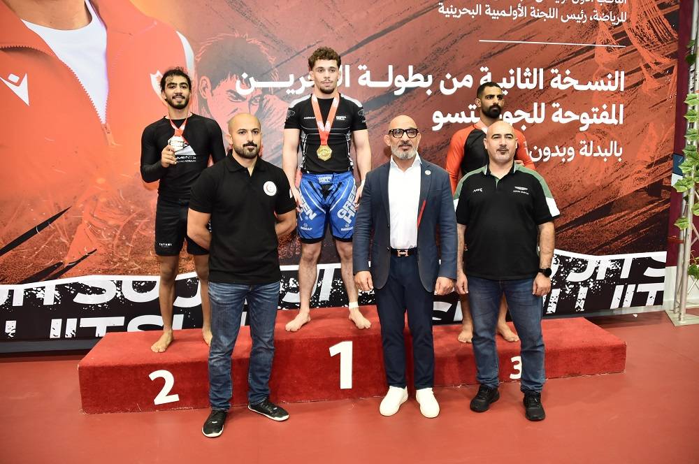 سلمان بن محمد يشهد منافسات بطولة البحرين الثانية للجوجيتسو ويتوّج الفائزين